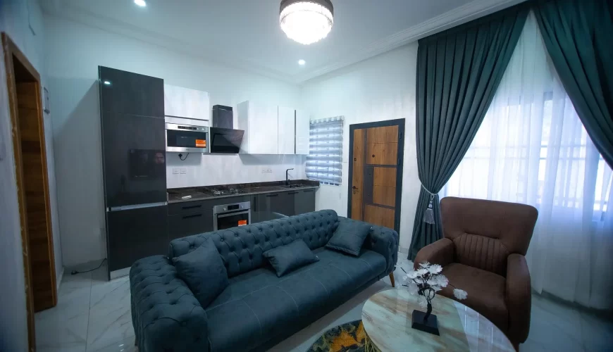 ONE BEDROOM ENSUITE APARTMENT
